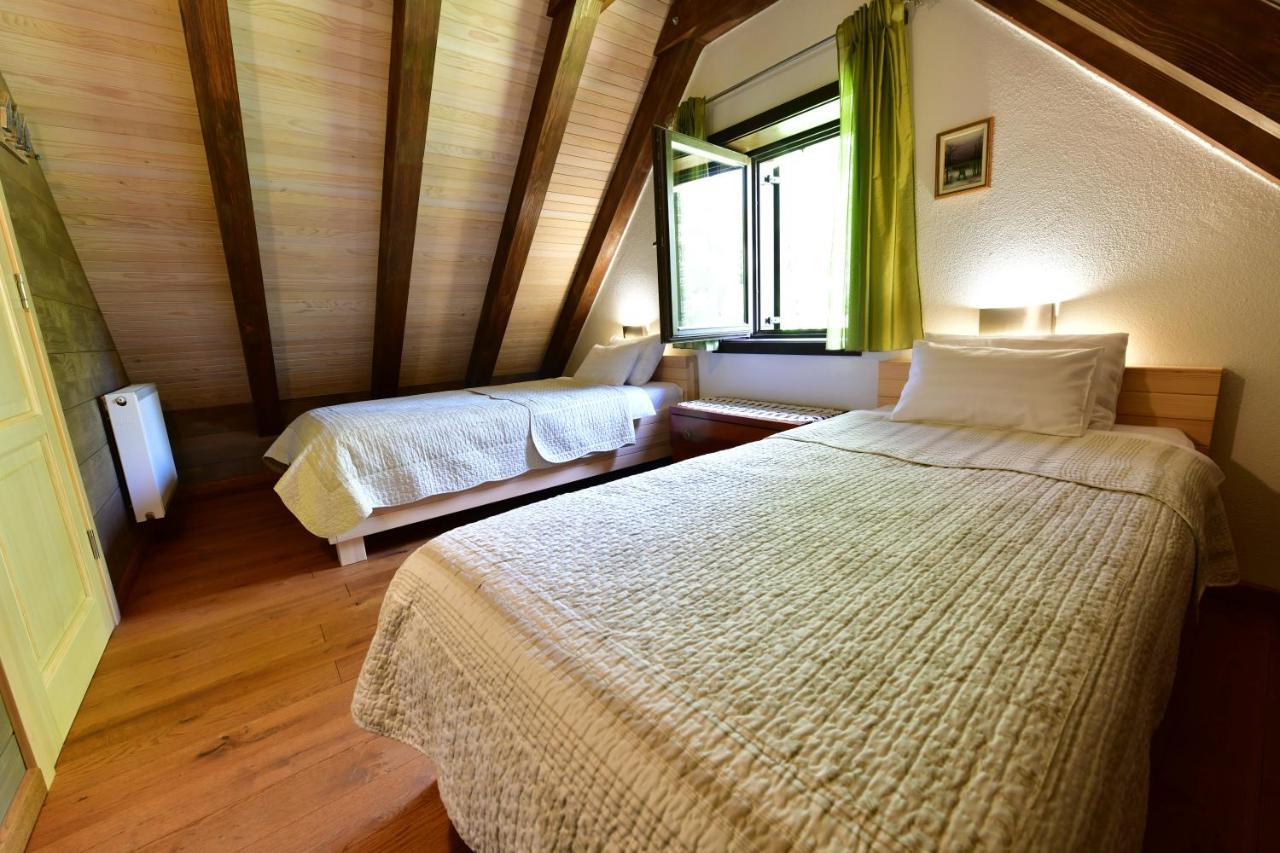 Villa Dobra Plitvicka Jezera Ngoại thất bức ảnh