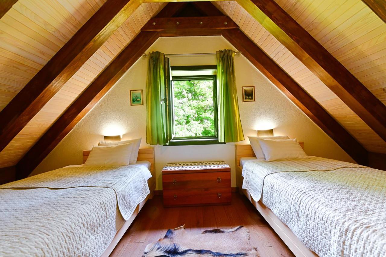 Villa Dobra Plitvicka Jezera Ngoại thất bức ảnh